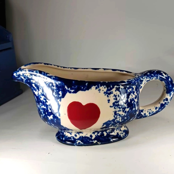 Blue and Red Heart Ceramic Gravey Boat - No Tray - Picture 1 of 7